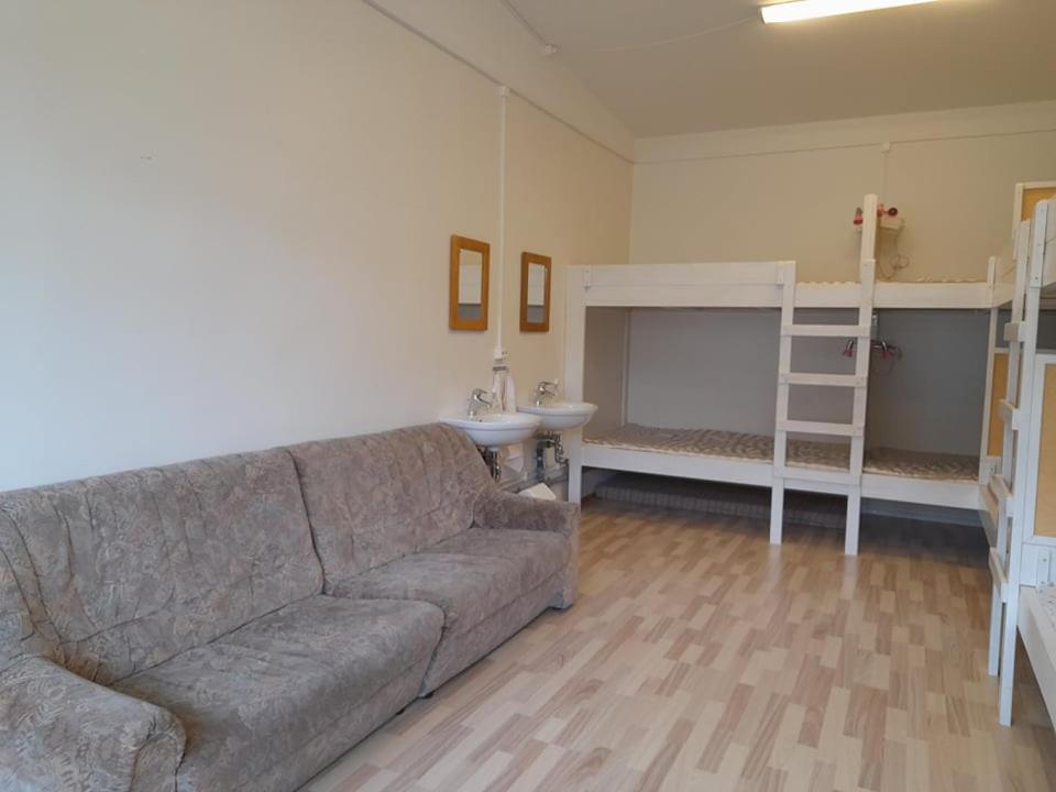 Bergistangi Hostel Northurfjorthur Экстерьер фото