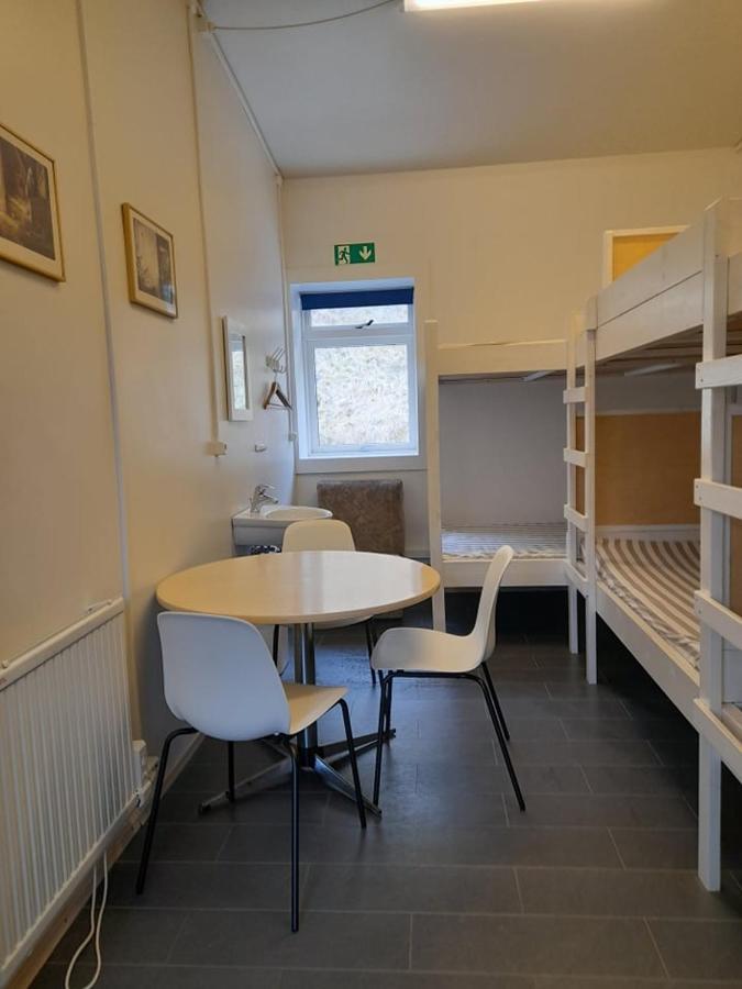 Bergistangi Hostel Northurfjorthur Экстерьер фото